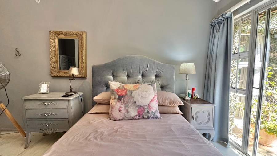 5 Bedroom Property for Sale in Caledon Western Cape